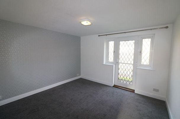 2 bedroom semi-detached house to rent - Photo 1