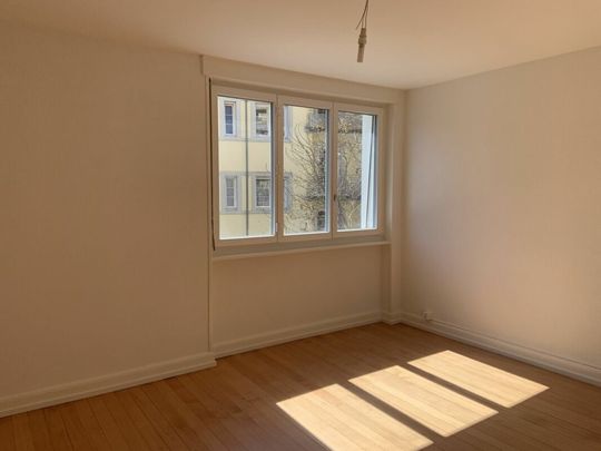 Adorable 2 pièces à côté du M2 arrêt Grancy, quartier prisé de Lausanne - Foto 1