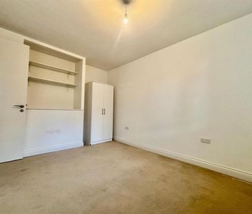 4 bedroom house share to rent - Photo 2