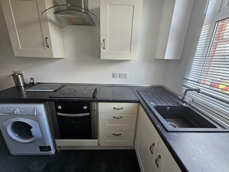 1 bedroom house to rent - Photo 2