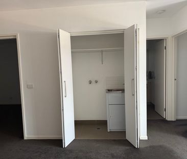 Perfect blend of convenient living - Photo 5