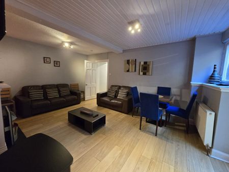 3 Bed Flat, Forth Street, EH1 - Photo 3