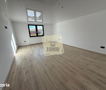 Casa noua cu 6 camere si 3 bai in Sura Mare - Photo 2