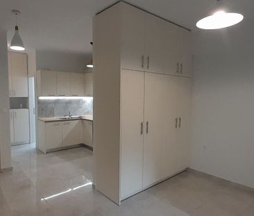 Studio/Γκαρσονιέρα για ενοικίαση Κέντρο (Νέος Κόσμος) - Photo 3