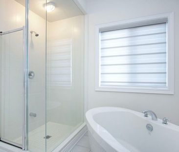 For Lease - 1359 Klondike Drive Unit# Main & 2nd Floor, Oshawa, Ont... - Photo 2