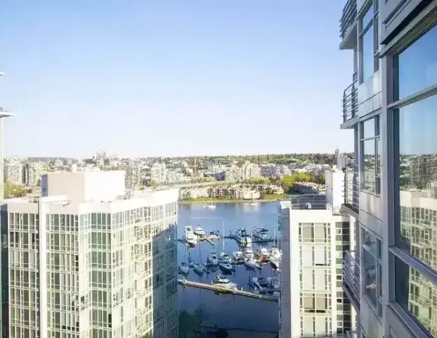 Yaletown Waterfront Living! Water Views, Parking | 198 Aquarius Mews, Vancouver - Photo 1