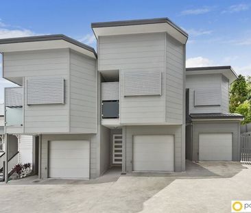 Modern Townhouse, Generous in Size, So Close to the University of Q... - Photo 4