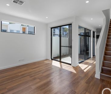 Open the Door to Top end townhouse in Tonsley - Photo 1