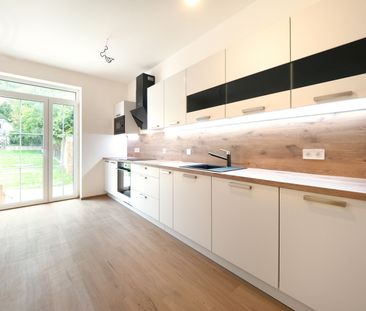Pronájem domu 100 m² s pozemkem 426 m² - Fotografie 2