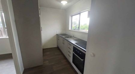 WATER INCLUDED!! - Photo 4