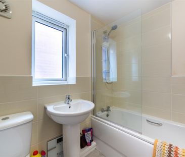 3 bed town house to rent in Elmwood Park Court, Great Park, NE13 - Photo 1