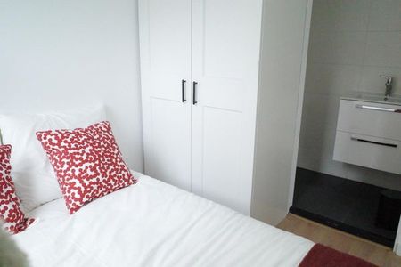 Te huur: Appartement Burgemeester Roosstraat in Rotterdam - Photo 2