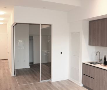 For Lease - 110 Broadway Avenue Unit# 412S, Toronto, Ontario - Photo 3