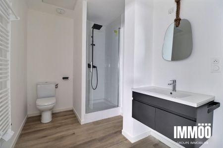 Location Appartement 3 pièces 71m² LE HOULME 76770 - Photo 5