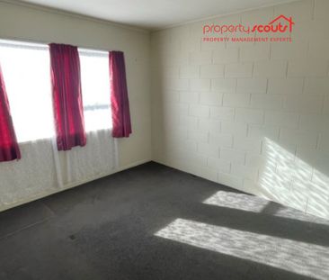 Lovely 2 bedroom unit - Photo 4