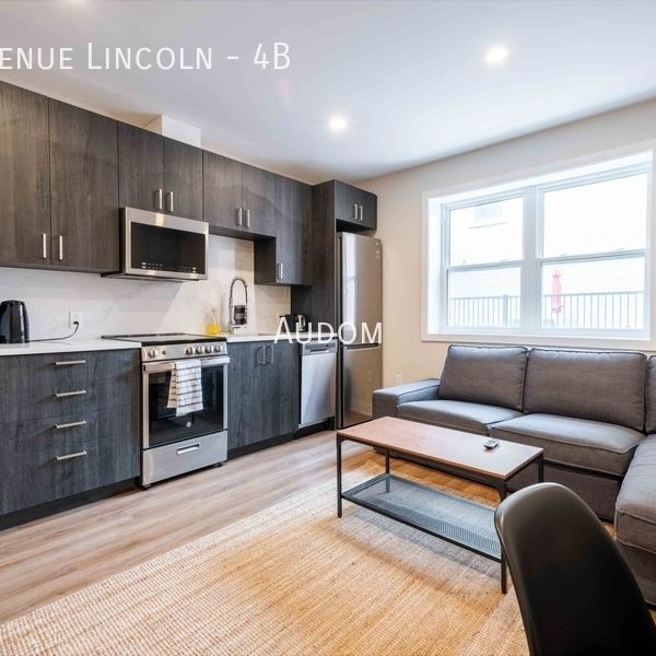 1849 Avenue Lincoln - 4B - Photo 1