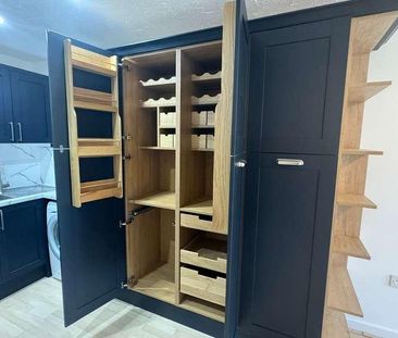 Apt, Belvedere Square, Manchester, M22 - Photo 4