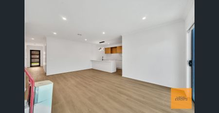 Beautiful Family Home in the Heart of Strathtulloh - Photo 5