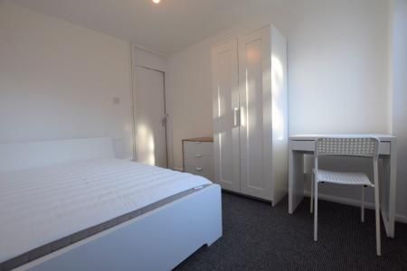 4 Bedroom Student Home -UKC - 53 Downs Rd - Photo 3