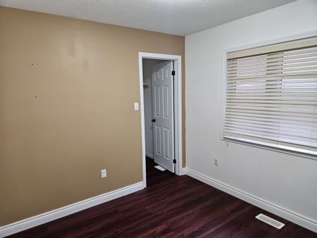 For Lease - 19 Fireside Drive, Woolwich, Ontario - Photo 3