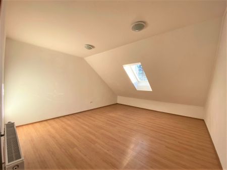 Charmante 73 m² Stadtwohnung im 1. OG – Top Preis & Parkplatz inklusive! - Photo 2