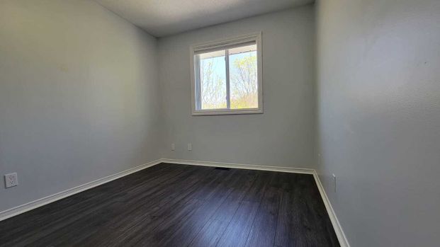 1-482 Grandtrunk Ave, Kingston, ON K7M 8W8 - Photo 1