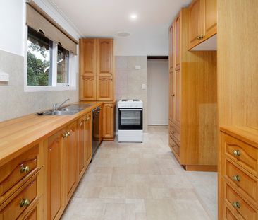 Family home with big backyard - Available 20/12/2025 - Photo 6