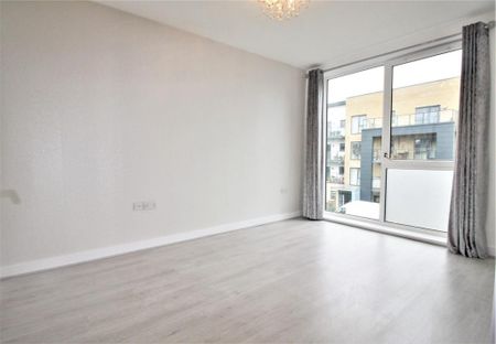 1 bedroom flat to rent - Photo 2