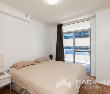3/996 Hay Street, Perth, WA 6000 - Photo 2