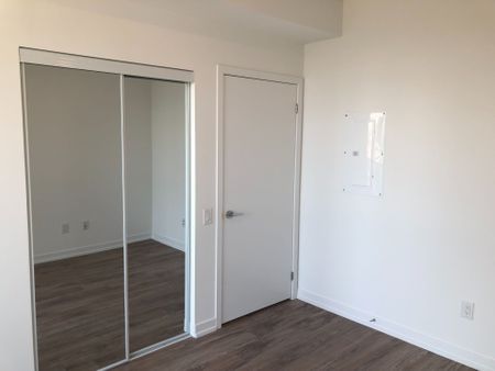 For Lease - 4065 Confederation Parkway Unit# 1709, Mississauga, Ontario - Photo 2