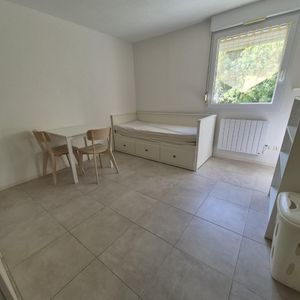Location Appartement 1 pièce 18m² ARRAS 62000 - Photo 2
