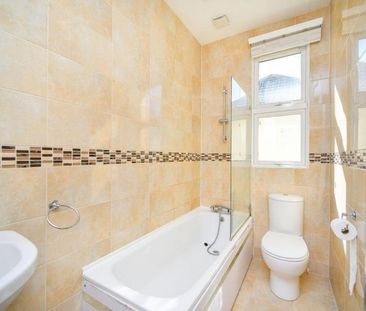 2 bedroom apartment to rent Ventnor Villas, Hove, BN3 - Photo 3