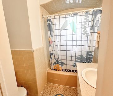 5764 Av. Fairside - Photo 1