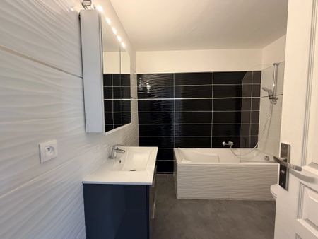 Location Appartement 2 pièces 40m² LA CIOTAT 13600 - Photo 4