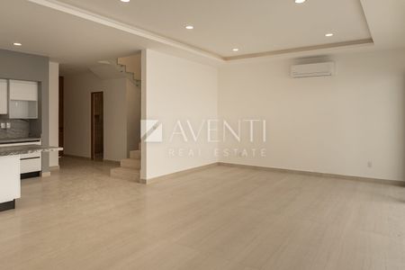 Casa en Venta/Renta, Via Cumbres, Huayacán Centro, Cancún - Photo 2
