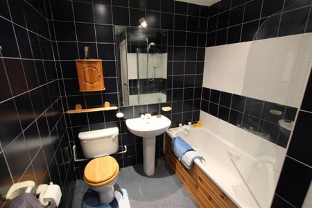 Apt 9, Colenso Court, Belfast, BT9 5BB - Photo 2