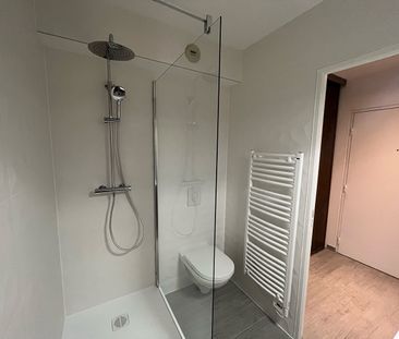Location Appartement 1 pièce 32m² - Photo 5