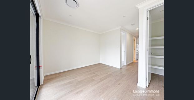 Brand New House With Five Bedroom, Three Bathroom and Double Garage - Photo 1