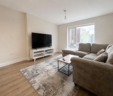 314 College Court Central, Belfast, BT1 6BZ - Photo 2