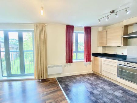 2 bedroom flat to rent - Photo 3