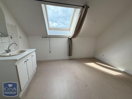 Location Maison 4 pièces 120m² DAMIGNY 61250 - Photo 5