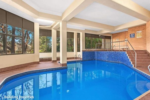 Modern Three Bedroom Apartment With Resort Style Facilities In The Complex - Photo 1