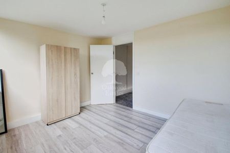 4 bedroom townhouse to rent - Photo 4