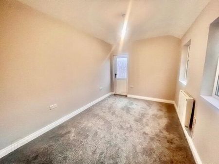 Flat 2, 49 South Parade, Belfast, BT7 2GL - Photo 3