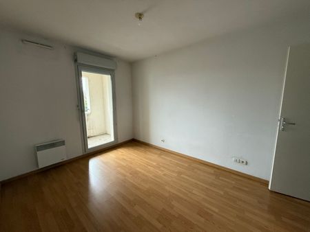 Location Appartement 2 pièces 42m² AGEN 47000 - Photo 4
