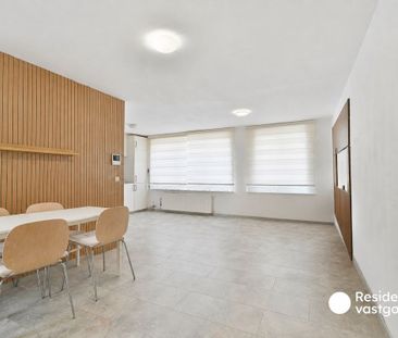 Penthouse te huur in Oostende voor € 660 met 1 slaapkamer - Photo 1