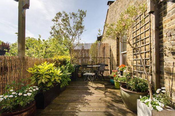 3 bedroom maisonette to rent - Photo 1