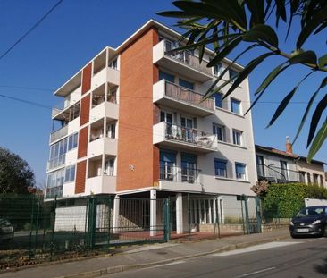 SECTEUR JEAN RIEUX T2 MEUBLE + GARAGE - Photo 6