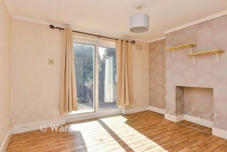 2 bedroom terraced house to rent - Photo 2