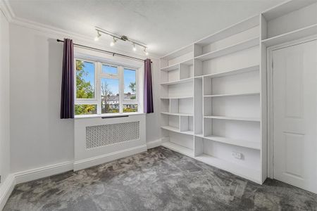 2 bedroom maisonette to rent - Photo 2